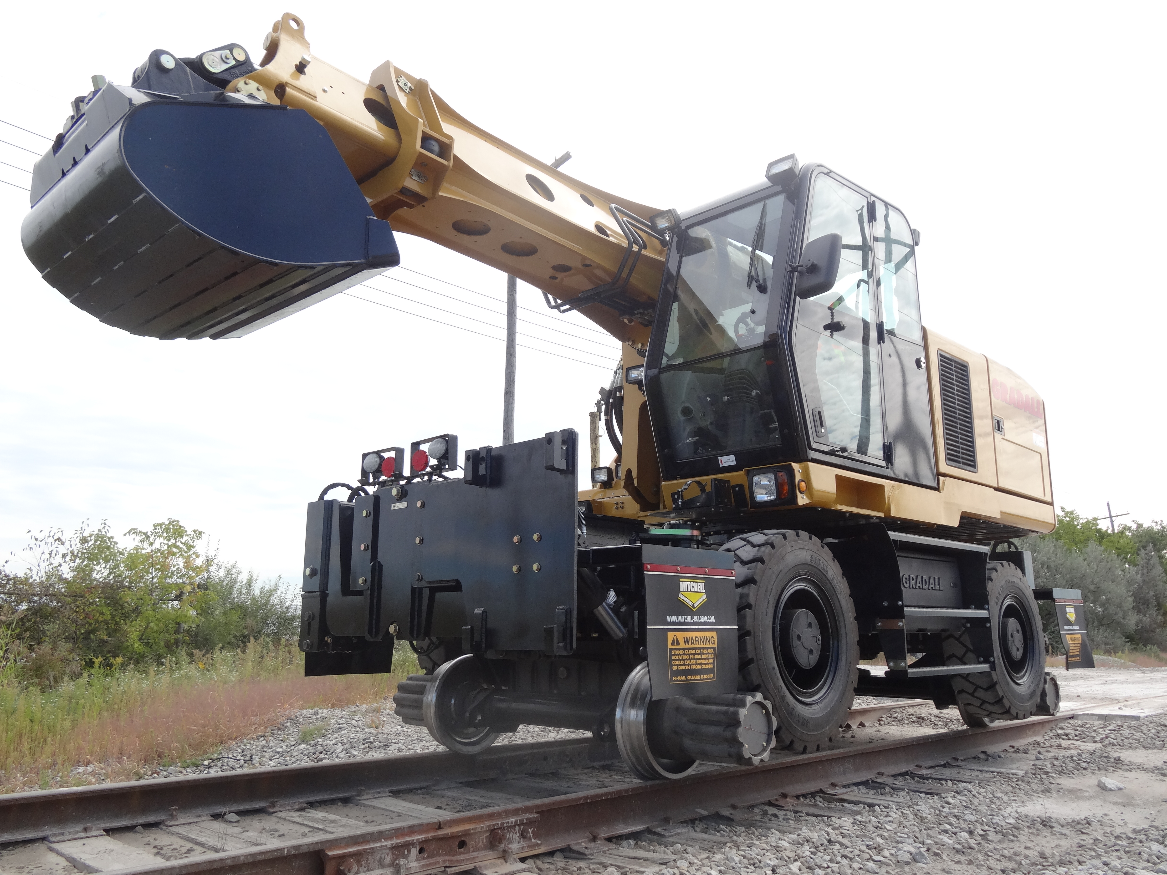 Gradall RT Excavator -  Rail Gear Systems